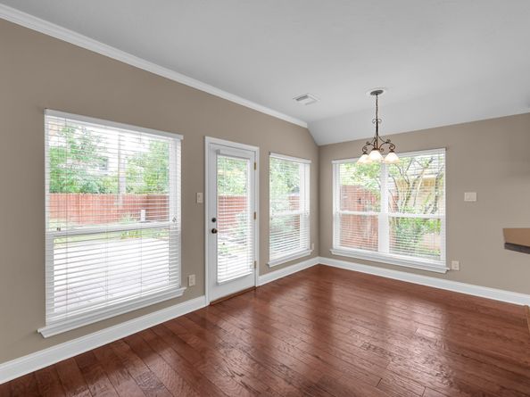 51 N Merryweather Circle, The Woodlands TX 77384