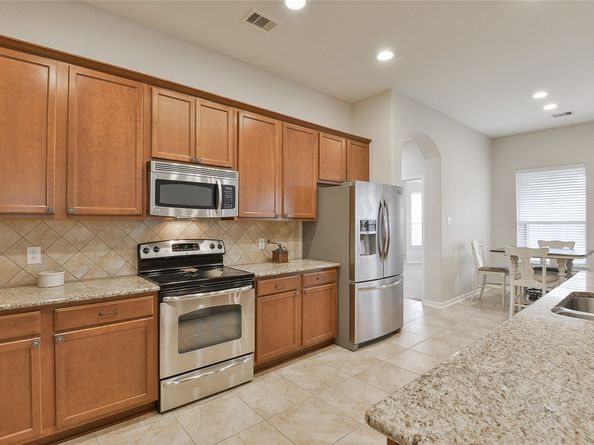 20746 Oakhurst Creek Drive, Porter TX 77365