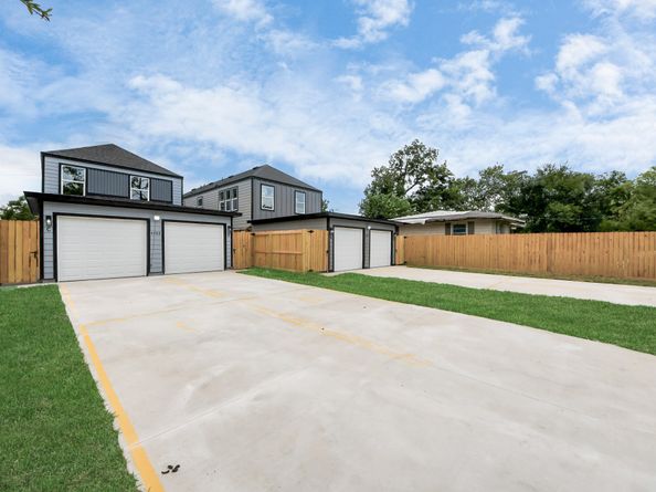 4702 Baton Rouge Street A/B, Houston TX 77028