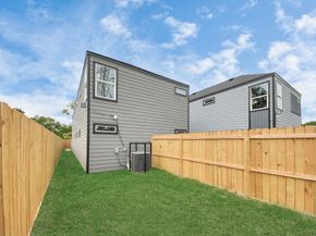 4702 Baton Rouge Street A/B, Houston TX 77028