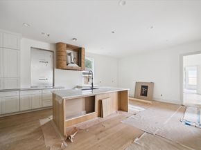 1918 Spillers Lane, Houston TX 77043