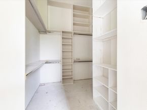 1918 Spillers Lane, Houston TX 77043