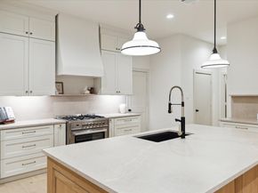 1918 Spillers Lane, Houston TX 77043