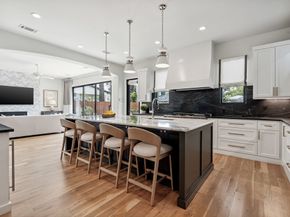 919 Worthshire Street, Houston TX 77008