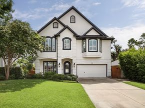 919 Worthshire Street, Houston TX 77008