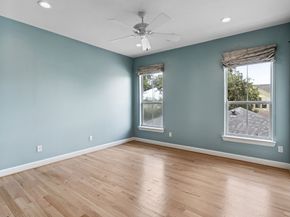 919 Worthshire Street, Houston TX 77008