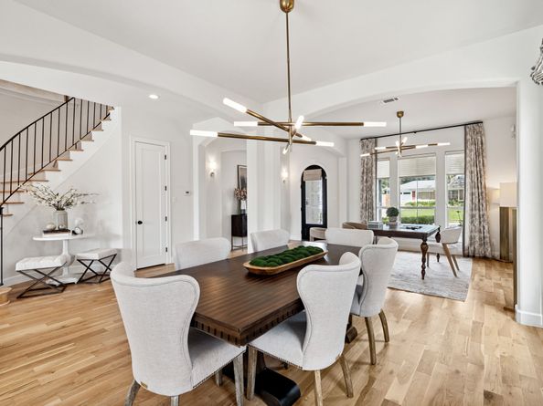 919 Worthshire Street, Houston TX 77008