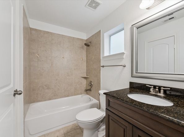 1031 W 23rd Street, Houston TX 77008
