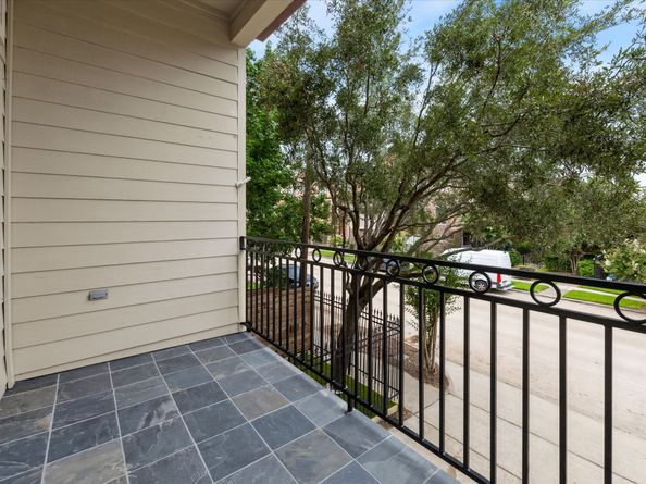 1031 W 23rd Street, Houston TX 77008