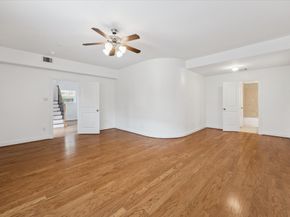 1031 W 23rd Street, Houston TX 77008
