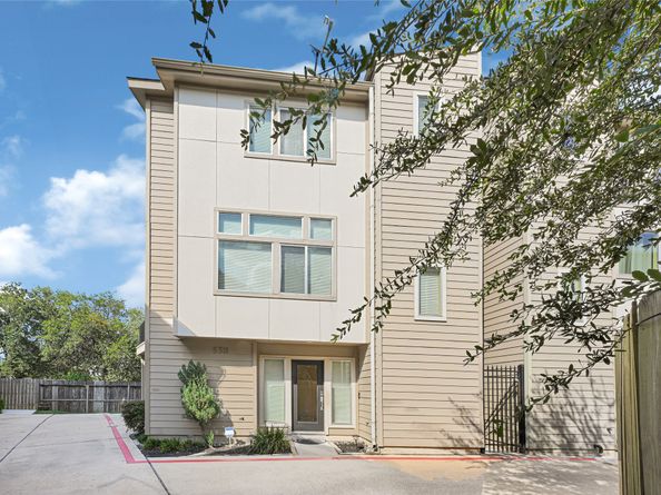 5311 Avenue J, Houston TX 77011