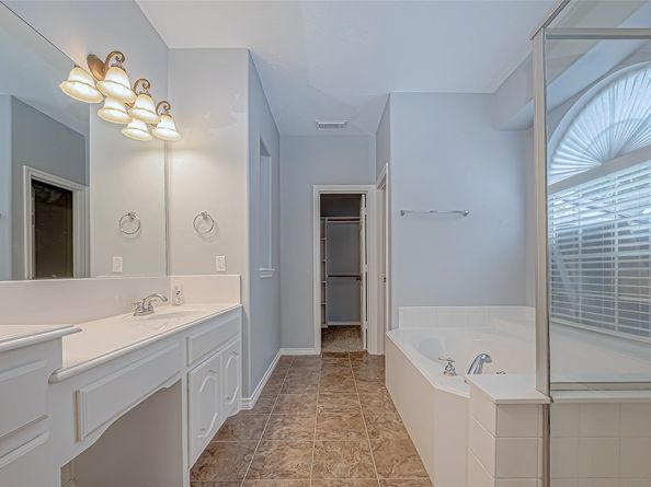 16523 Pinon Vista Drive, Houston TX 77095