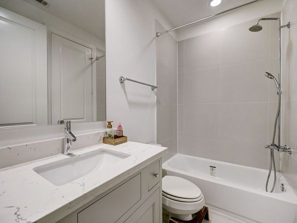 10923 Grove Tree Lane, Houston TX 77043