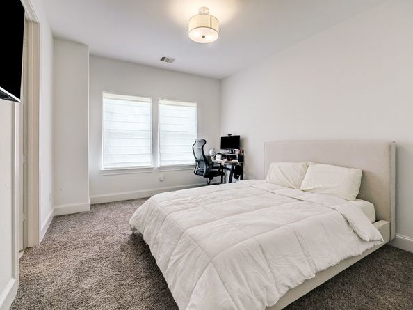 10923 Grove Tree Lane, Houston TX 77043