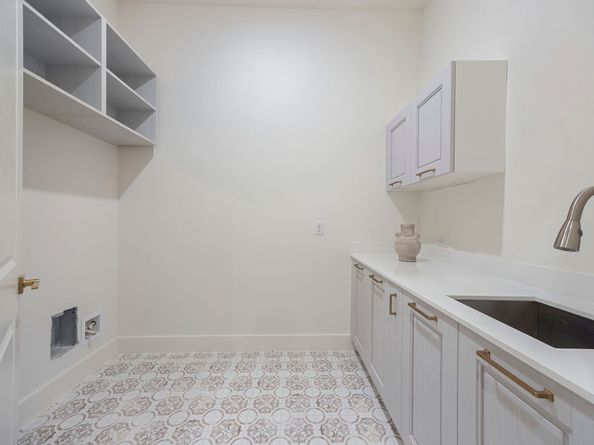 5518 Jason Street, Houston TX 77096