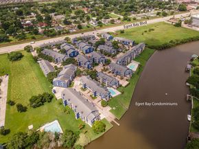 18511 Egret Bay Boulevard 402, Webster TX 77058