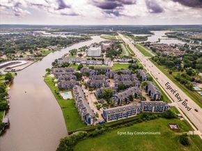 18511 Egret Bay Boulevard 402, Webster TX 77058