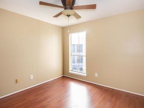 18511 Egret Bay Boulevard 402, Webster TX 77058