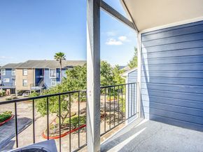 18511 Egret Bay Boulevard 402, Webster TX 77058