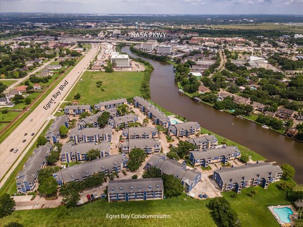 18511 Egret Bay Boulevard 402, Webster TX 77058
