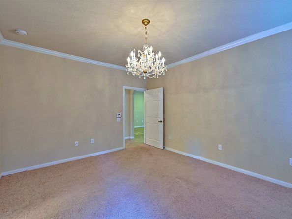 6 Windsor Bridge Drive, Conroe TX 77384
