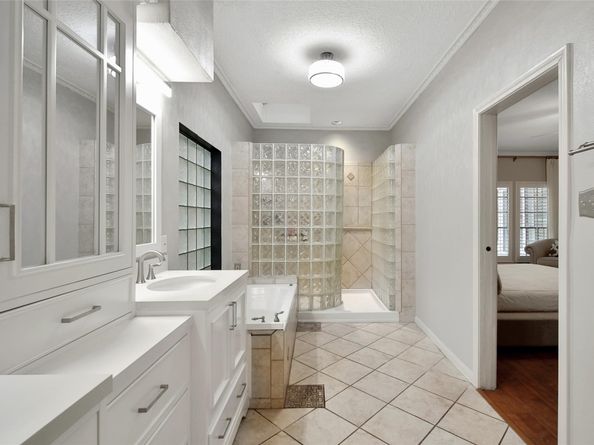 35 Indian Clover Drive, The Woodlands TX 77381