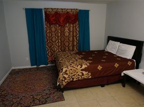 8427 Hearth Drive 6, Houston TX 77054