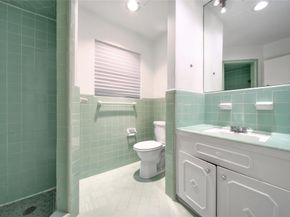 8819 S Rice Avenue, Houston TX 77096