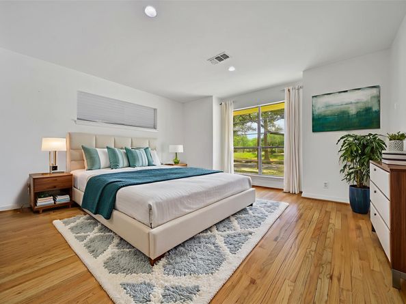 8819 S Rice Avenue, Houston TX 77096