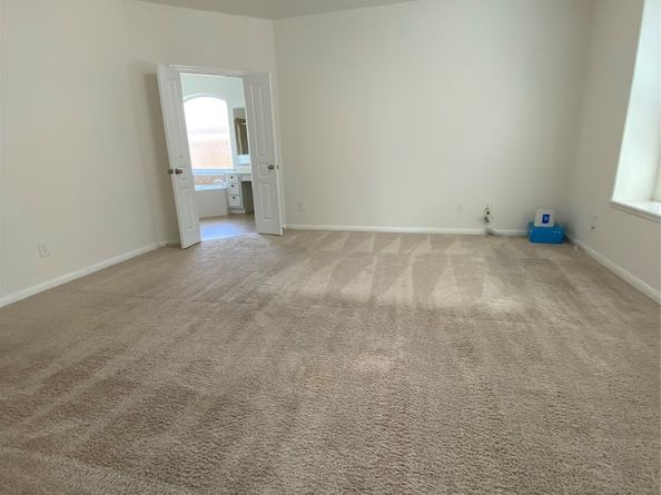 9535 Empress Crossing Drive, Spring TX 77379
