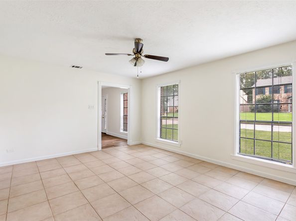 3131 Beaver Glen Drive, Kingwood TX 77339