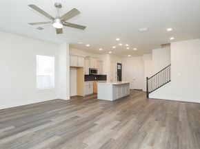 121B E 43rd Street, Houston TX 77018