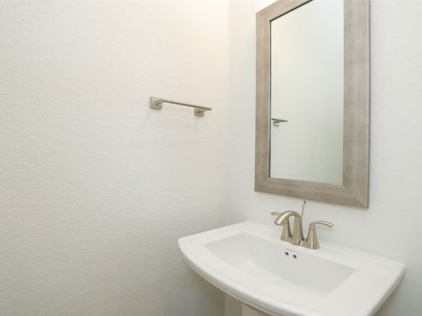 121B E 43rd Street, Houston TX 77018