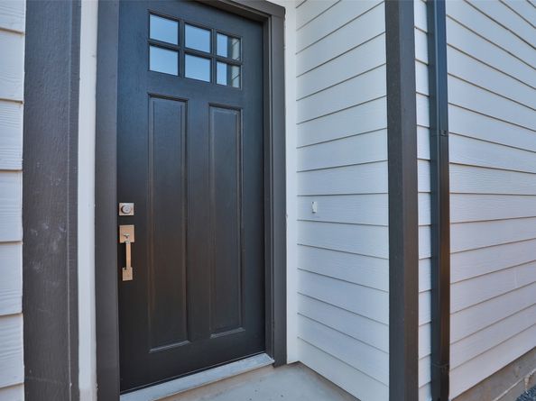 121B E 43rd Street, Houston TX 77018