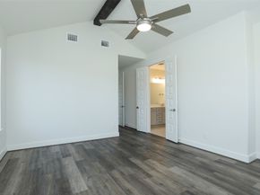 121B E 43rd Street, Houston TX 77018