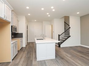 121B E 43rd Street, Houston TX 77018