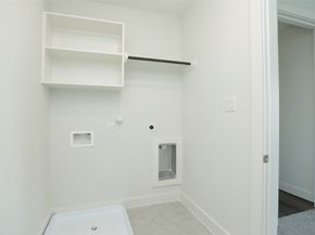 121B E 43rd Street, Houston TX 77018