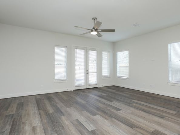 121B E 43rd Street, Houston TX 77018