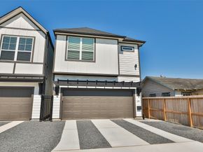 121B E 43rd Street, Houston TX 77018