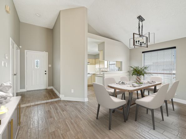 12007 Longbrook Drive, Houston TX 77099