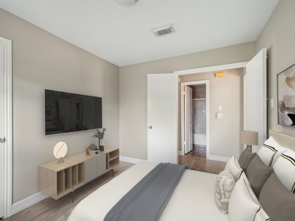 12007 Longbrook Drive, Houston TX 77099