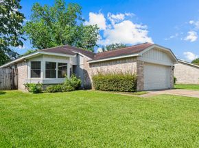 12007 Longbrook Drive, Houston TX 77099