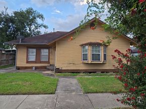 6712 Avenue J, Houston TX 77011