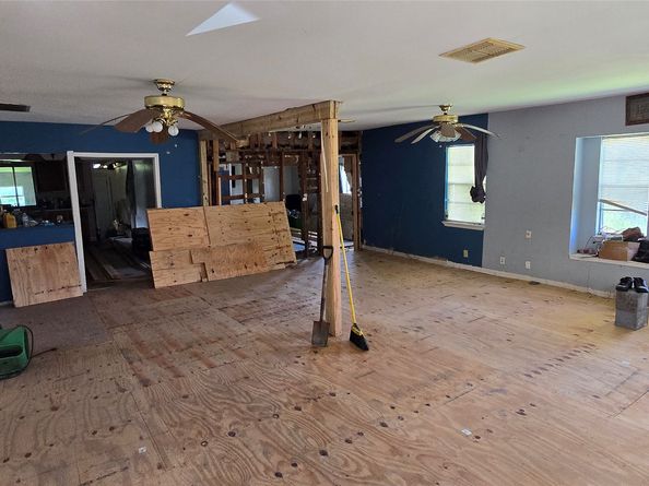 6712 Avenue J, Houston TX 77011