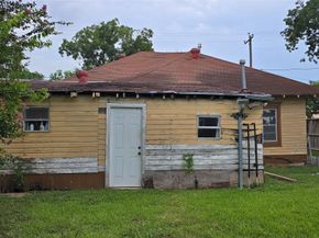 6712 Avenue J, Houston TX 77011