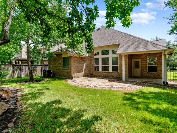 214 Pinto Point Drive, Spring TX 77389