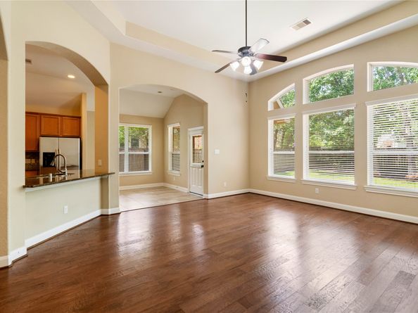 214 Pinto Point Drive, Spring TX 77389