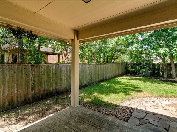 214 Pinto Point Drive, Spring TX 77389