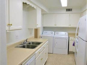 361 N Post Oak Lane 239, Houston TX 77024