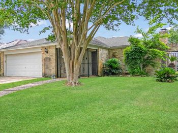 6514 Oakland Hills Drive